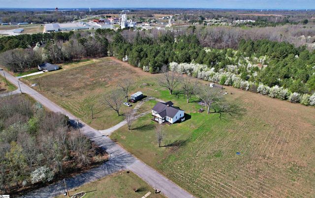 305 Harry Drive, Anderson, SC 29624