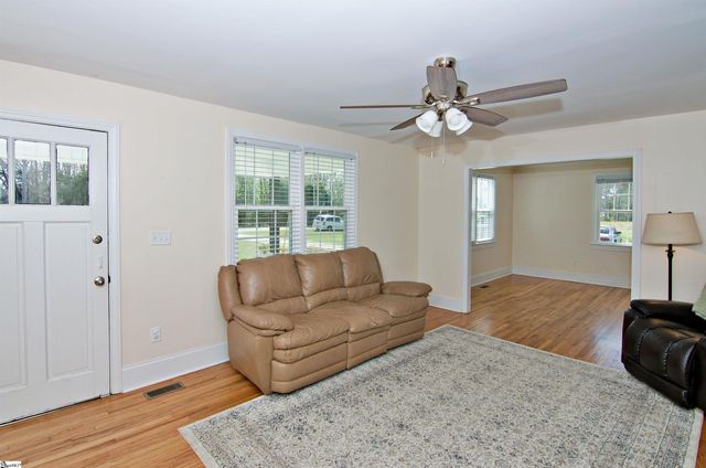 305 Harry Drive, Anderson, SC 29624