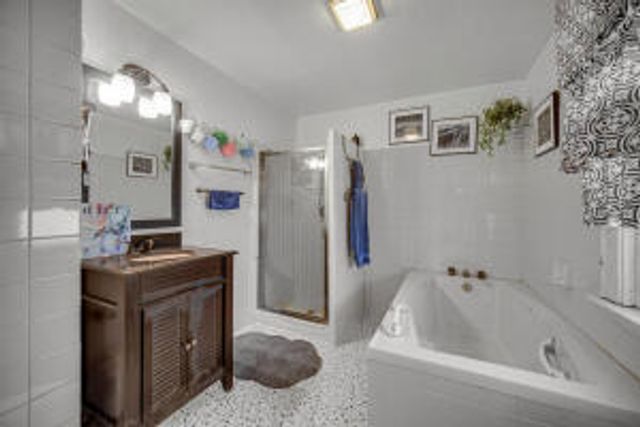 2006 W 4TH Place, Gary, IN 46404