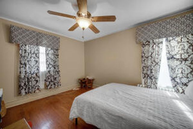 2006 W 4TH Place, Gary, IN 46404