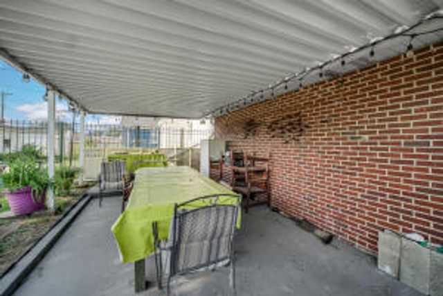 2006 W 4TH Place, Gary, IN 46404