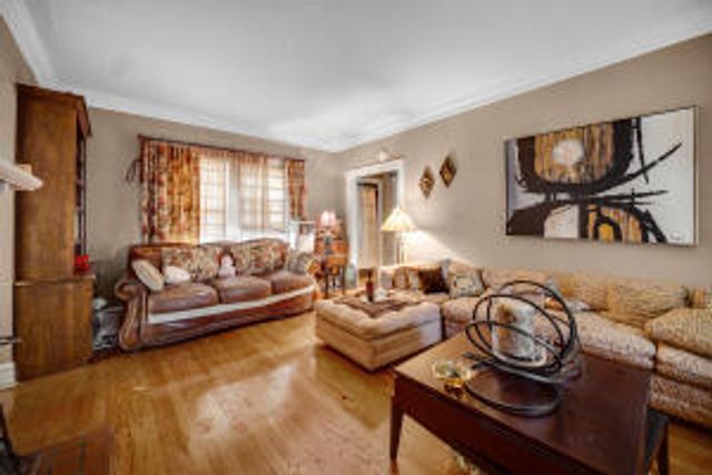 2006 W 4TH Place, Gary, IN 46404