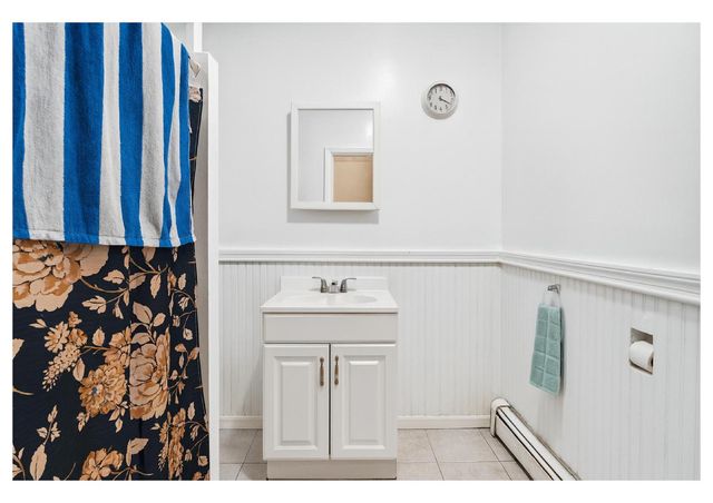 354 E 193rd Street, New York City, NY 10458