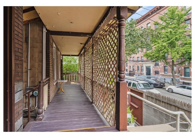 354 E 193rd Street, New York City, NY 10458