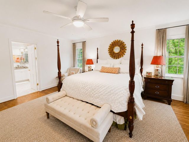 110 Whiteside Street, Lookout Mountain, TN 37350