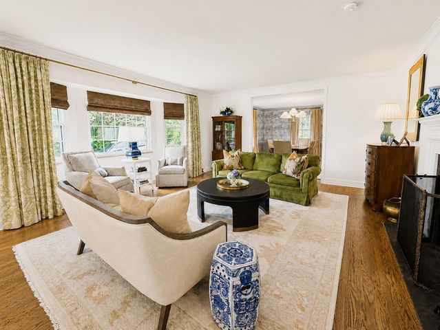 110 Whiteside Street, Lookout Mountain, TN 37350
