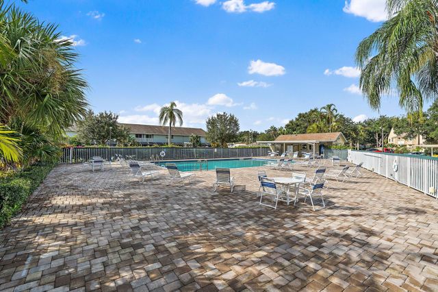 6158 Riverwalk Lane 1, Jupiter, FL 33458