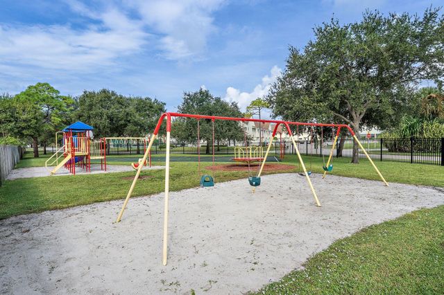 6158 Riverwalk Lane 1, Jupiter, FL 33458
