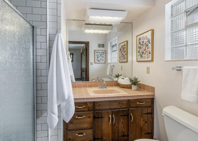 1445 W Heather LANE, River Hills, WI 53217