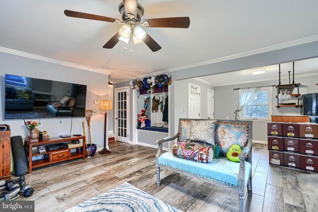 4 VALLEY OAK CT, Lutherville Timonium, MD 21093