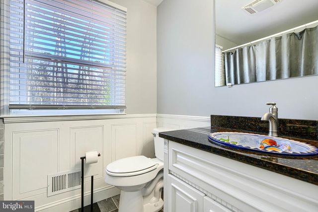 4 VALLEY OAK CT, Lutherville Timonium, MD 21093