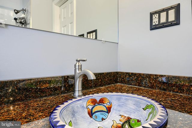 4 VALLEY OAK CT, Lutherville Timonium, MD 21093