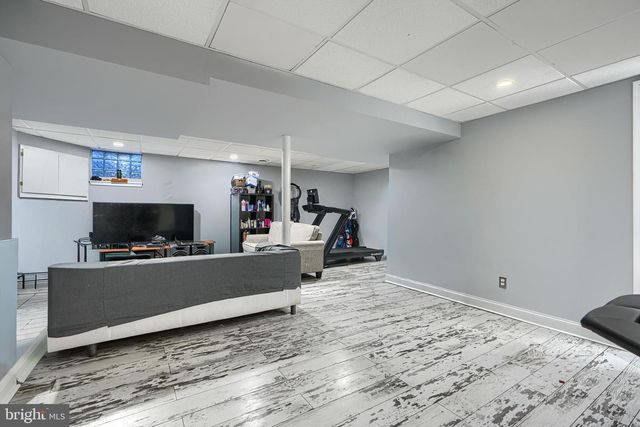 4 VALLEY OAK CT, Lutherville Timonium, MD 21093