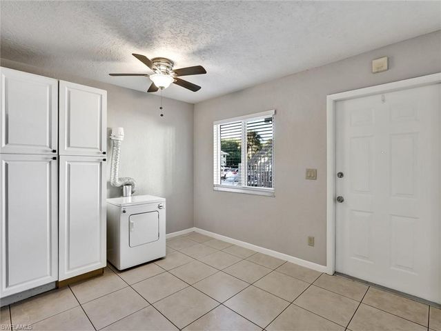 4621 Bayshore DR # Q1, Naples, FL 34112