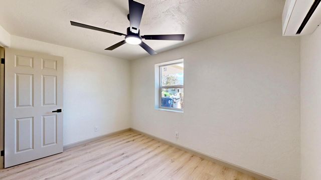 2827 Bel Air Drive NE, Albuquerque, NM 87110
