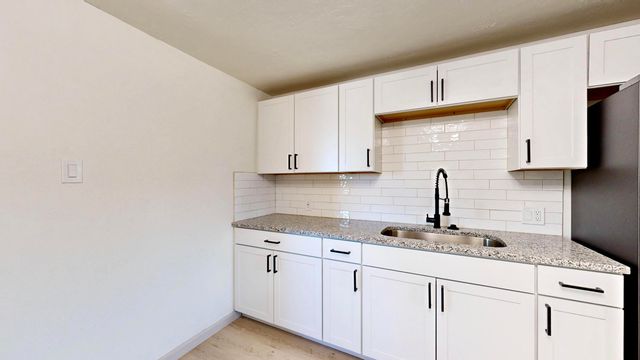 2827 Bel Air Drive NE, Albuquerque, NM 87110