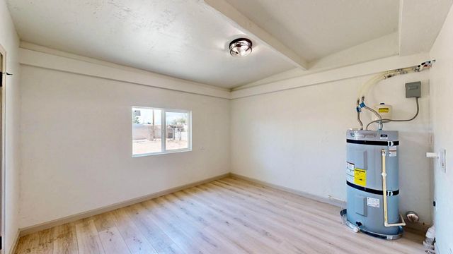 2827 Bel Air Drive NE, Albuquerque, NM 87110