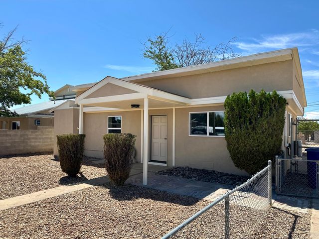 2827 Bel Air Drive NE, Albuquerque, NM 87110