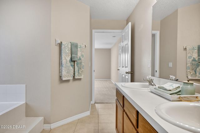 1 Ethan Place, Palm Coast, FL 32164