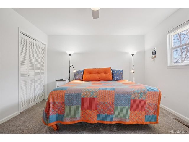 3212 W FONTANERO St W, Colorado Springs, CO 80904