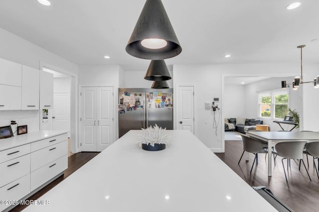 108 Vintage Circle, Lakewood, NJ 08701