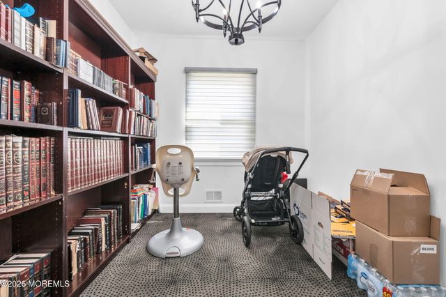 108 Vintage Circle, Lakewood, NJ 08701