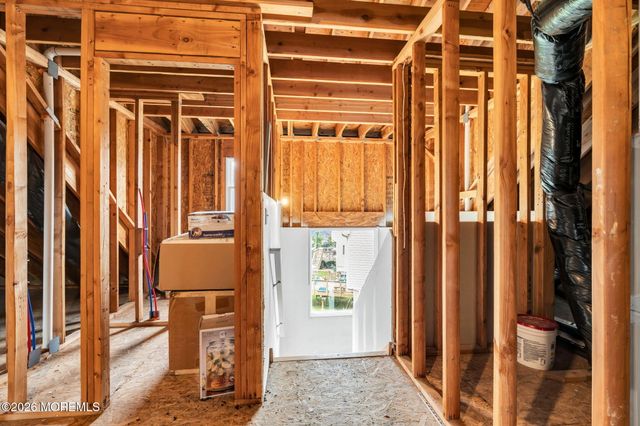 108 Vintage Circle, Lakewood, NJ 08701