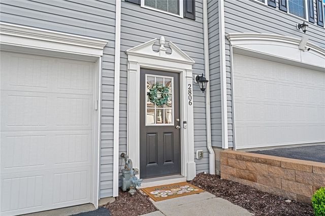 2806 Canterbury Dr, Imperial, PA 15126