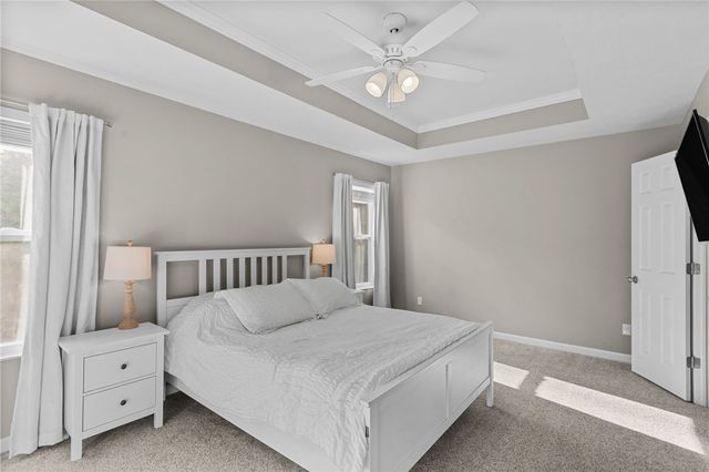 2806 Canterbury Dr, Imperial, PA 15126