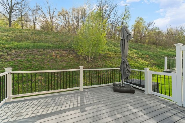 2806 Canterbury Dr, Imperial, PA 15126