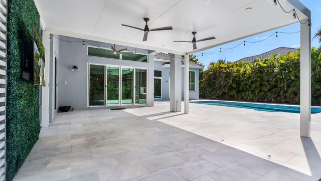 7083 NW 71ST Manor, Parkland, FL 33067
