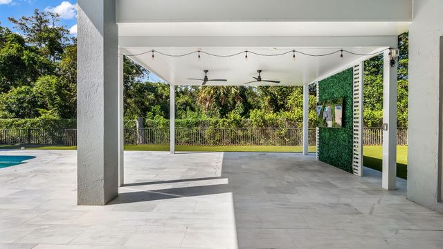 7083 NW 71ST Manor, Parkland, FL 33067