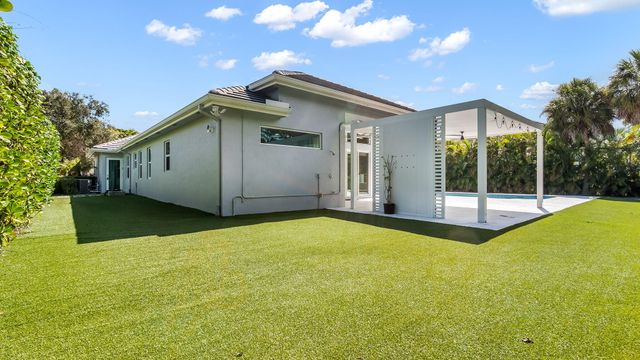7083 NW 71ST Manor, Parkland, FL 33067