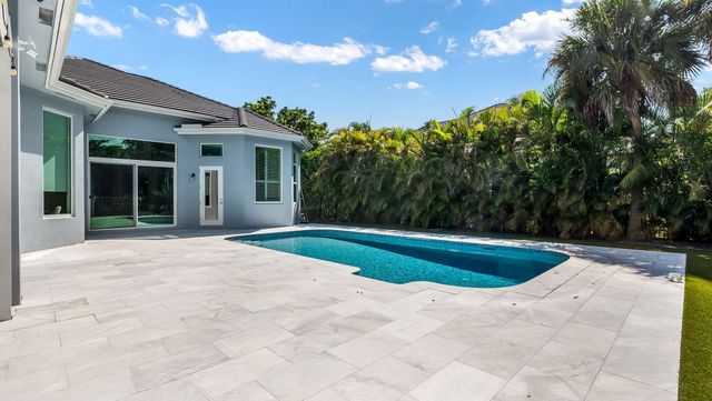 7083 NW 71ST Manor, Parkland, FL 33067