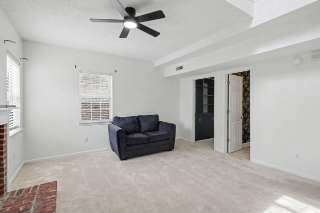 6708 White Tail Drive, Ooltewah, TN 37363