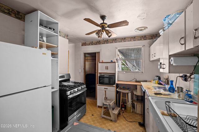 4904 HOMECREST Circle, Jacksonville, FL 32244