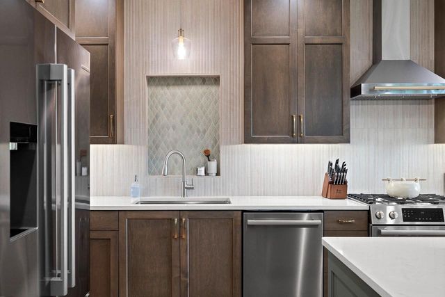 1108 PINECREST ROAD, Green Bay, WI 54313