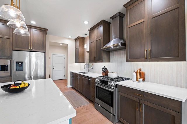1108 PINECREST ROAD, Green Bay, WI 54313