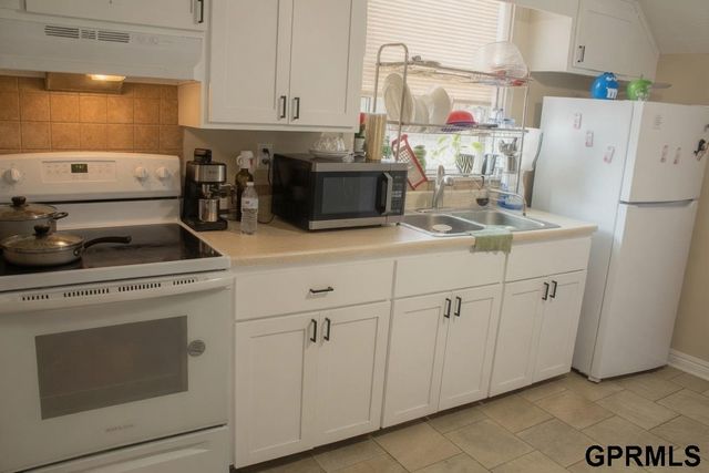 5112 N 48 Street, Omaha, NE 68104