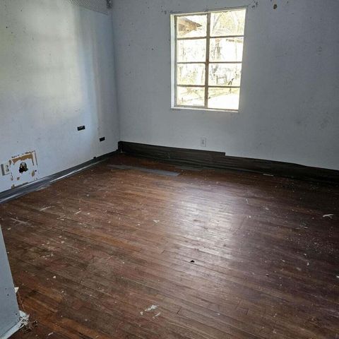 126 Berry Hill Road, South Pittsburg, TN 37380