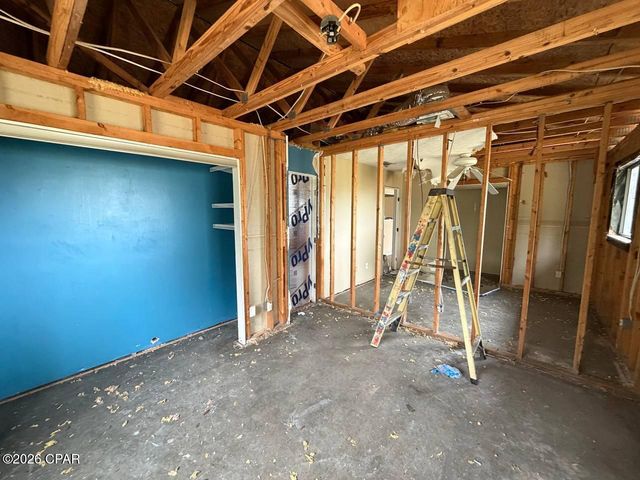 6718 Wendy Road, Panama City, FL 32404