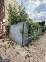 2100 E CLEARFIELD ST, Philadelphia, PA 19134