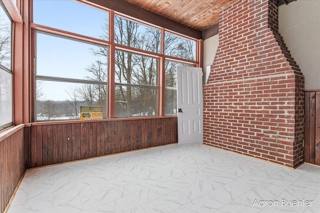 9153 Lawrence Road, Maple Grove Twp, MI 49073