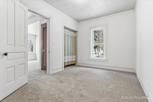 9153 Lawrence Road, Maple Grove Twp, MI 49073