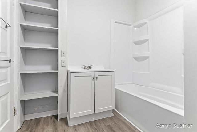 9153 Lawrence Road, Maple Grove Twp, MI 49073