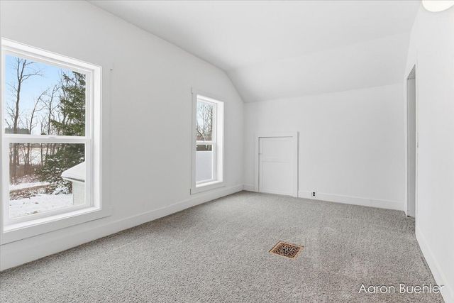 9153 Lawrence Road, Maple Grove Twp, MI 49073