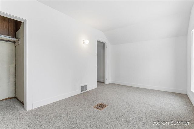 9153 Lawrence Road, Maple Grove Twp, MI 49073