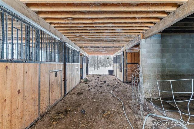 9153 Lawrence Road, Maple Grove Twp, MI 49073