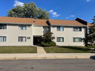2500 BAYSIDE Drive 3, Palatine, IL 60074