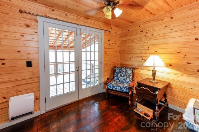 282 N Chase Lane, Rutherfordton, NC 28139